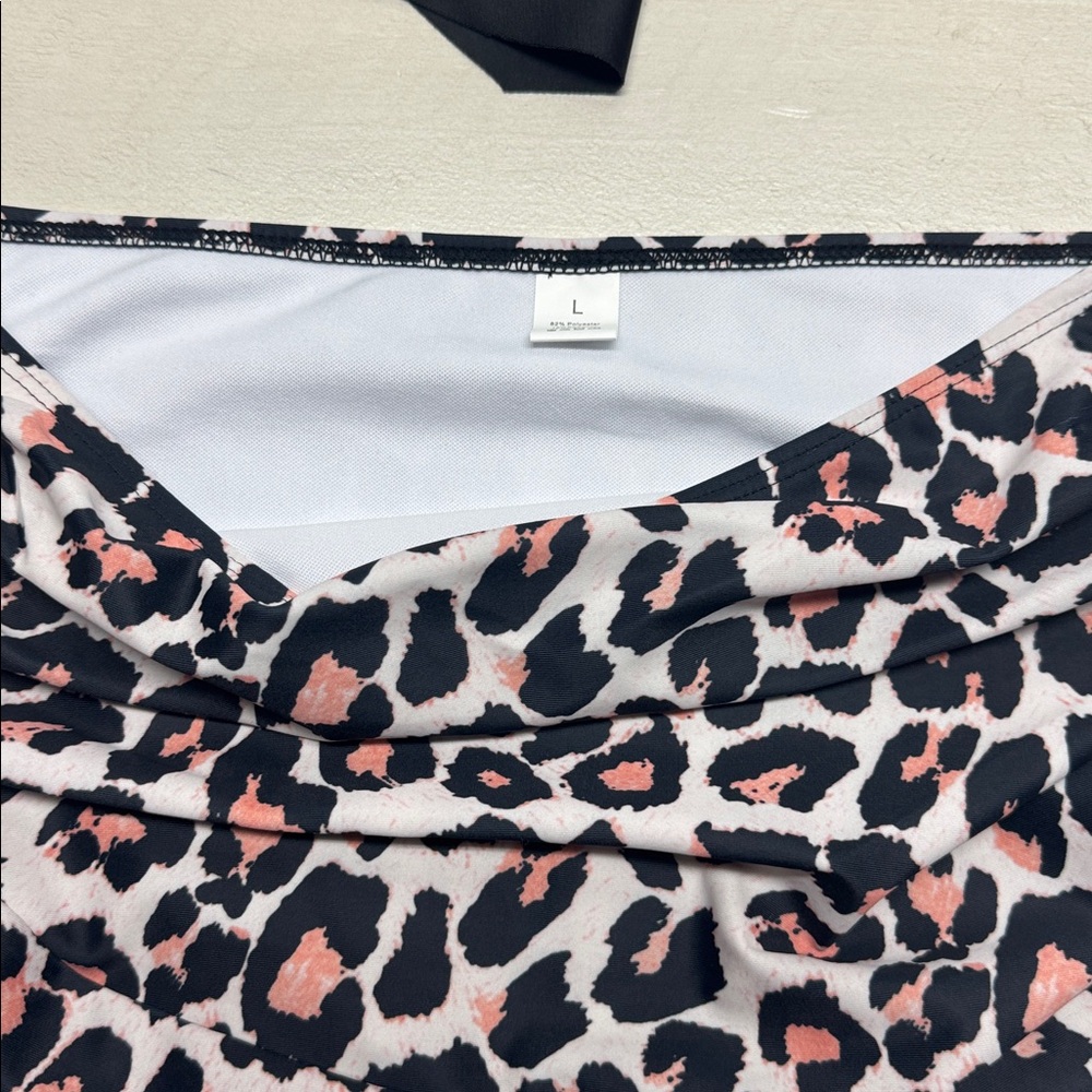 Two Piece Bathing Suit Ruffled Flounce Top with high waisted bikini bottoms - Picture 8 of 11